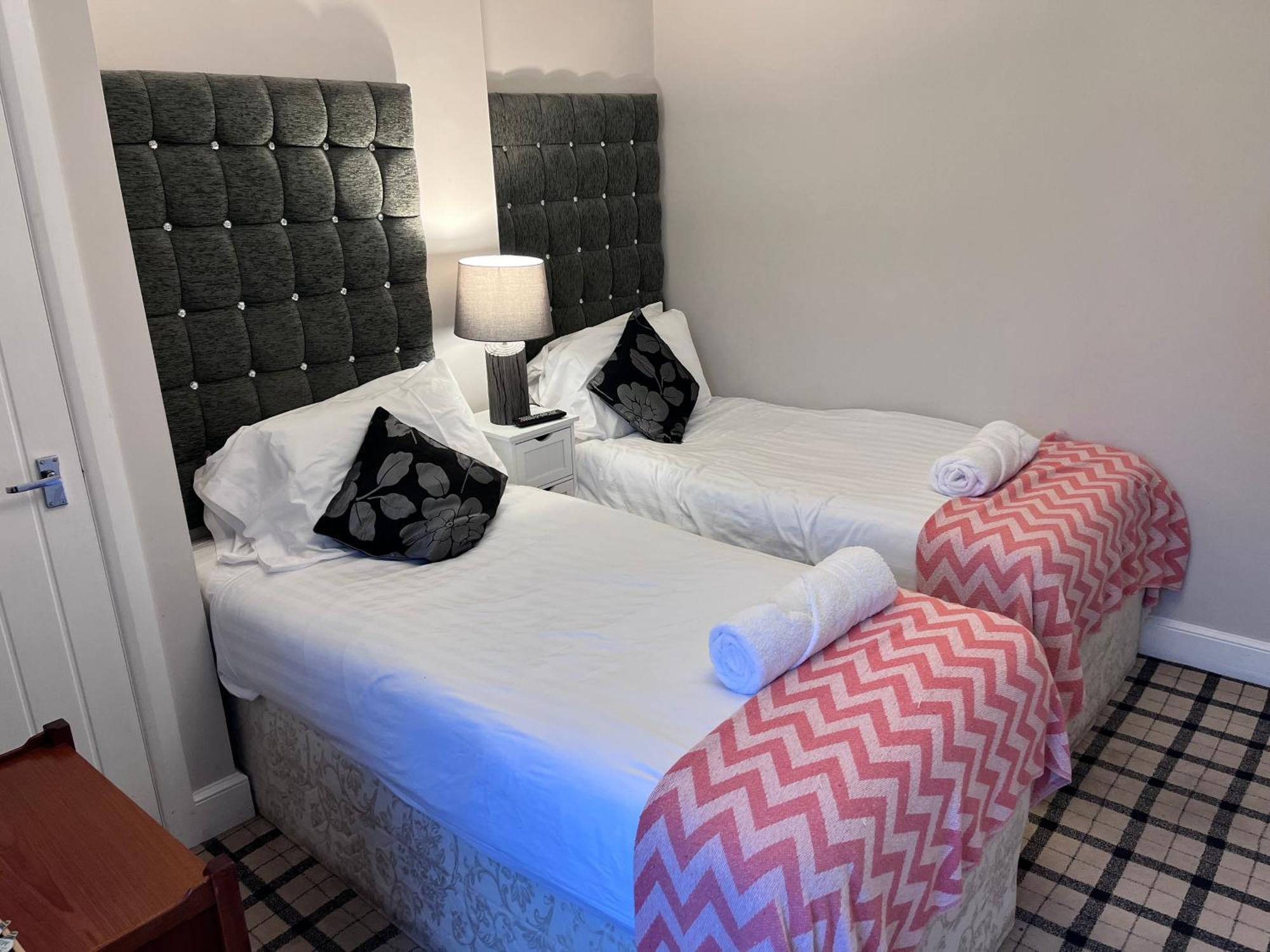 Bed & Breakfast The Railway 4*